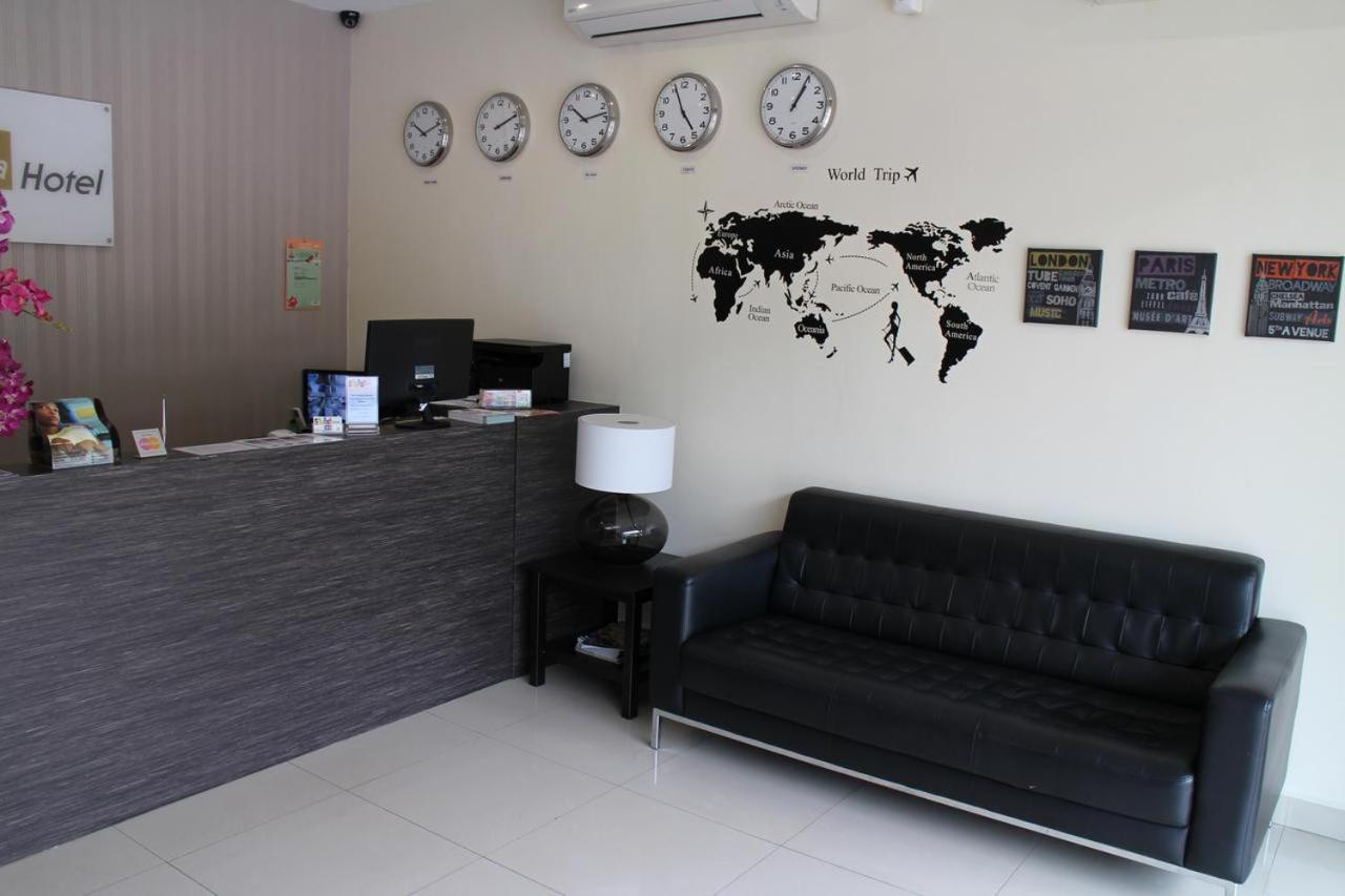 Hotel Zamburger Kota Damansara Luaran gambar