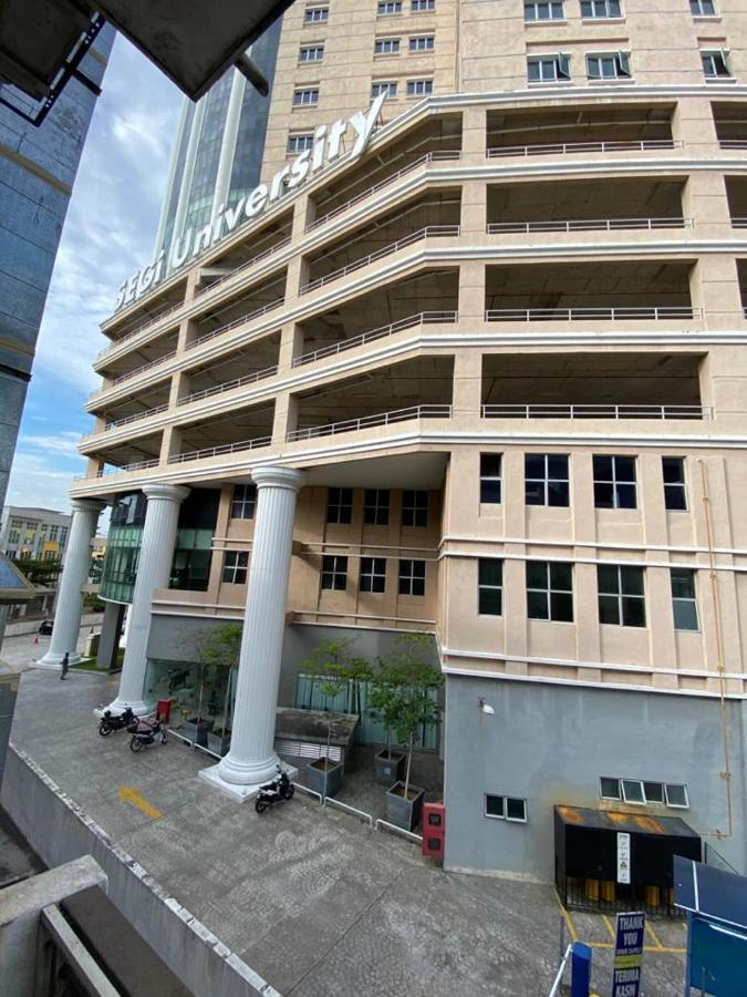 Hotel Zamburger Kota Damansara Luaran gambar