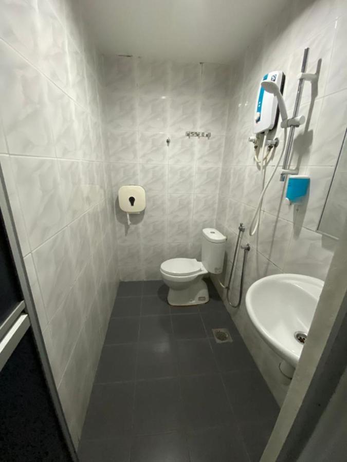 Hotel Zamburger Kota Damansara Luaran gambar